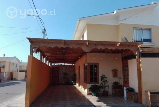 Casa en condominio vista hermosa vi