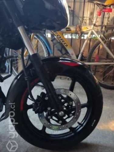 Moto Pulsar Baja 150 TD