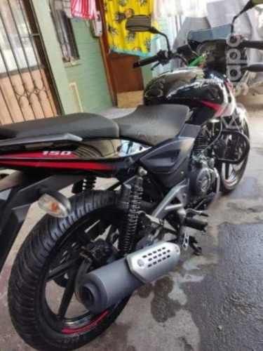 Moto Pulsar Baja 150 TD