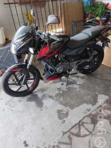 Moto Pulsar Baja 150 TD