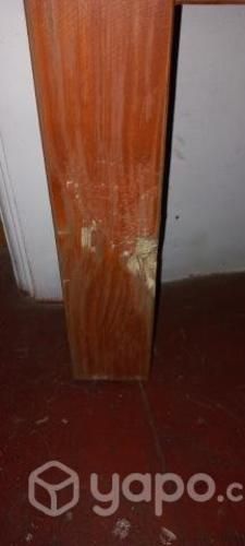 Cama plaza y media con colchón.