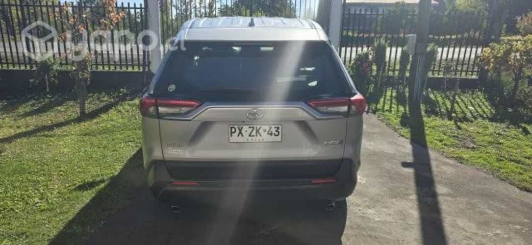 Vendo Toyota Rav4 2021