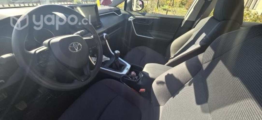 Vendo Toyota Rav4 2021