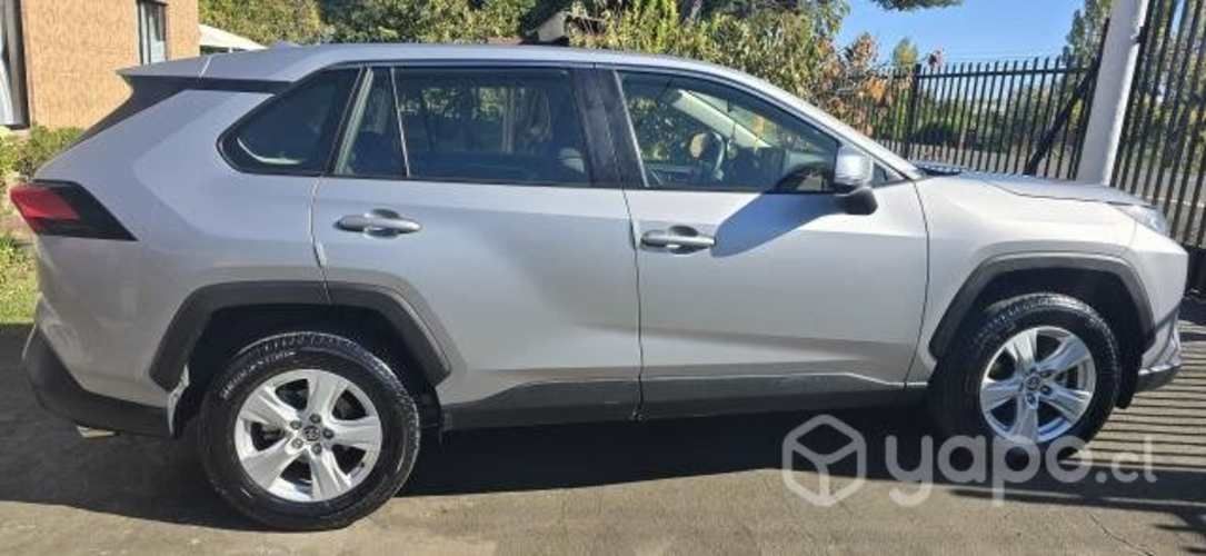 Vendo Toyota Rav4 2021