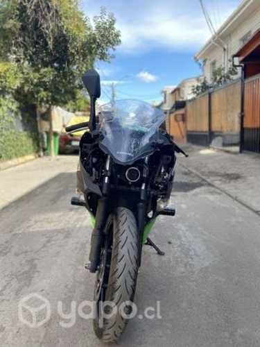 Kawasaki ninja 400 abs