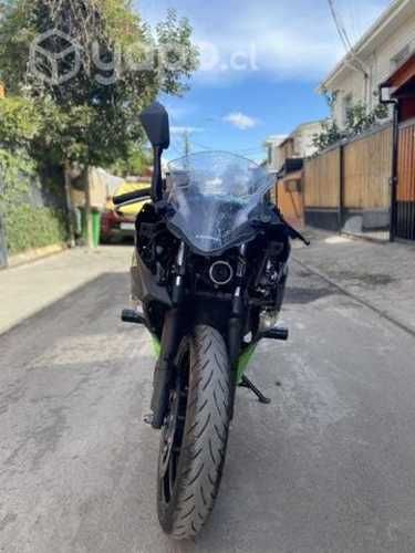 Kawasaki ninja 400 abs