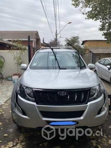 Mahindra xuv500 2018