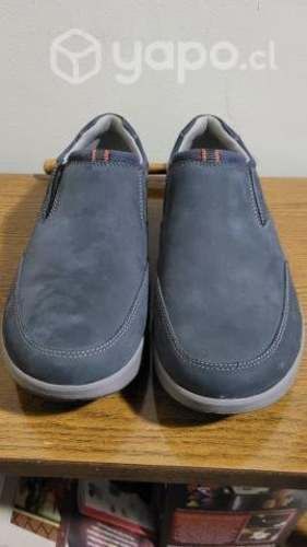 Zapatos marca Clark Nubuck