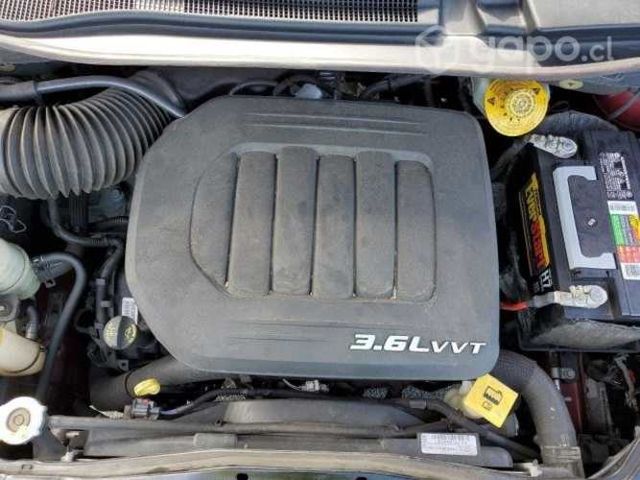 Chrysler town country 2016