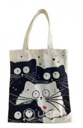 Bolsa con imagen de gatos negros y gato blanco