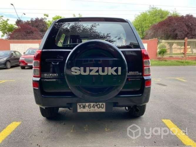 Se vende Suzuki Grand Nomade