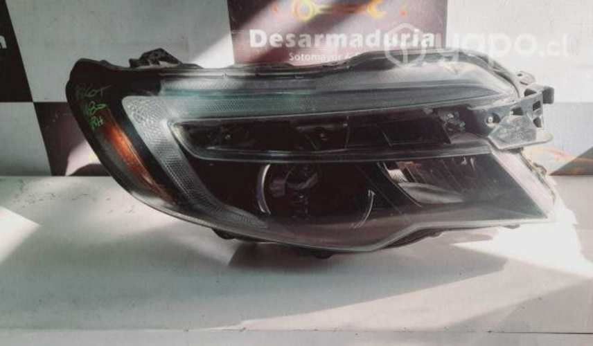 Optico Pilot 2018 a 2024 RH 2.1