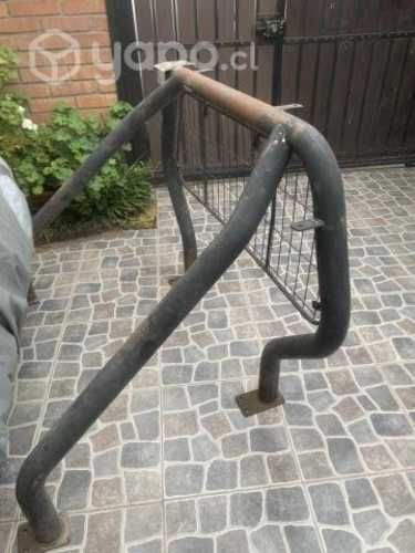 Barra Antivuelco Nissan NP300