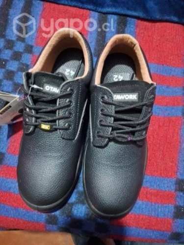 Zapatos a la venta talla 42