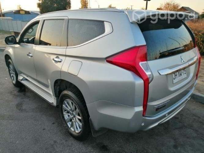 Mitsubishi Montero Sport