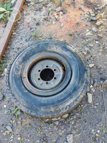 Llantas Chevrolet NKR 512