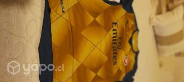 Par camisetas originales