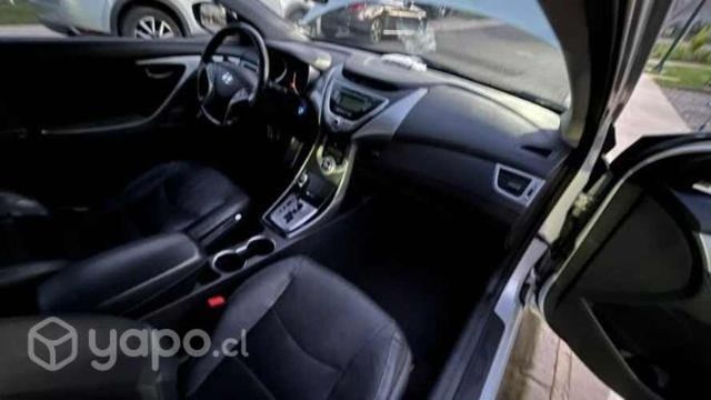Hyundai Elantra 2014