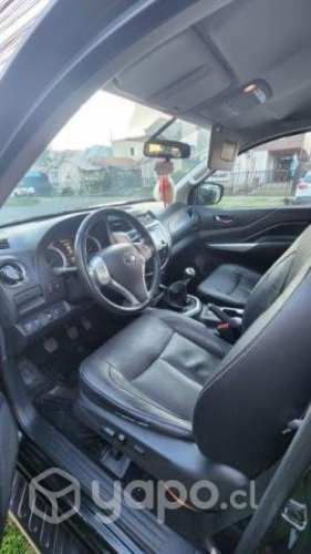 Vendo Nissan np300 Le FULL O PERMUTA