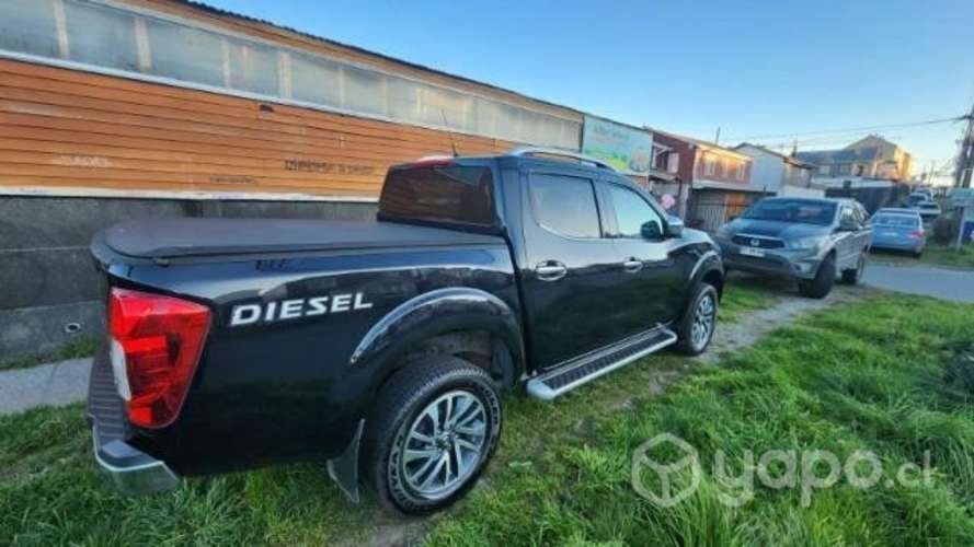 Se vende nissan np300 Le full, 2019