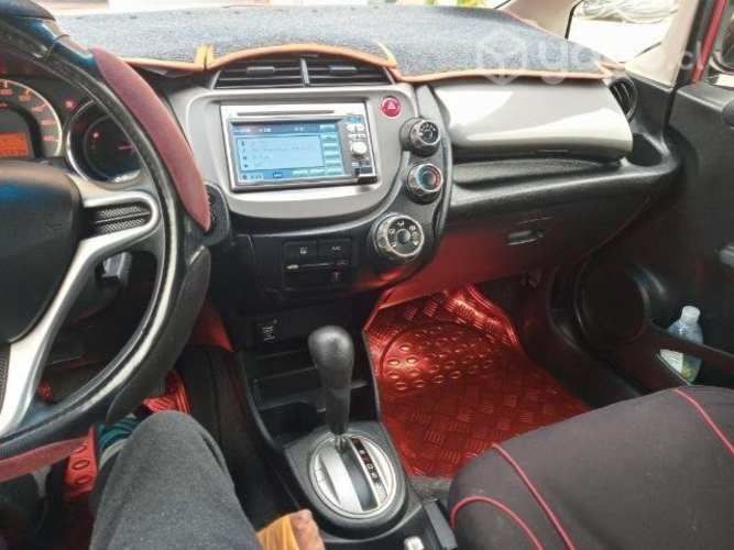 Honda fit 1.3 2012. automático