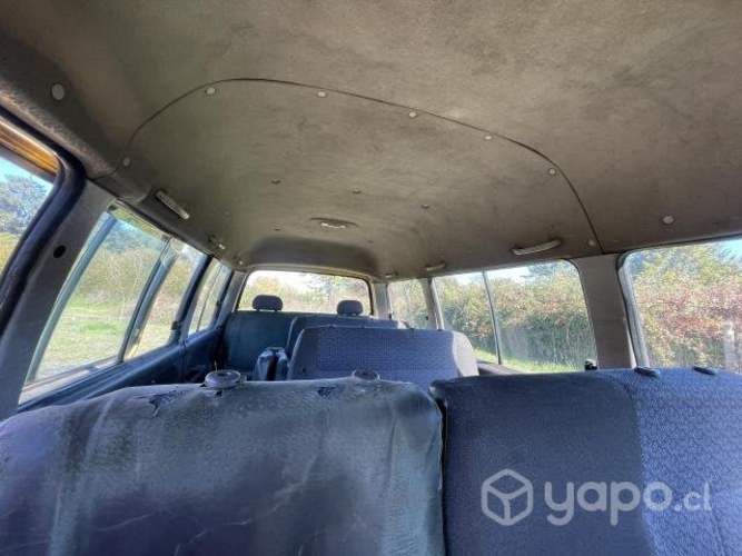 Vendo mini bus partícular (transporte de pasajero)