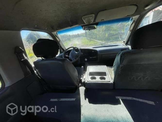 Vendo mini bus partícular (transporte de pasajero)