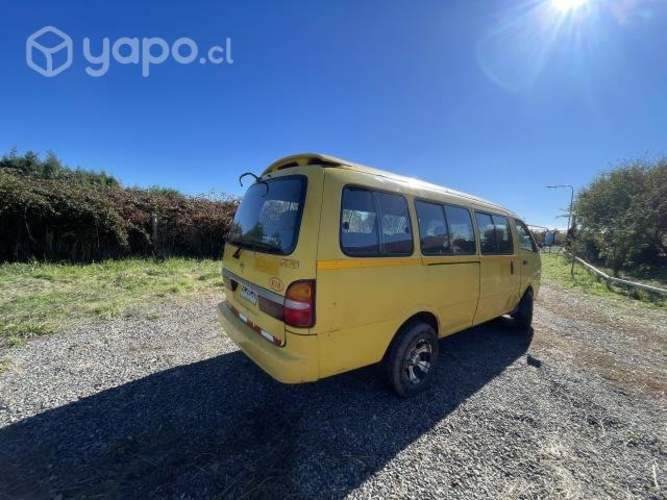 Vendo mini bus partícular (transporte de pasajero)