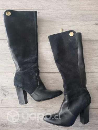 Botas de cuero talla 37, taco 9 cms