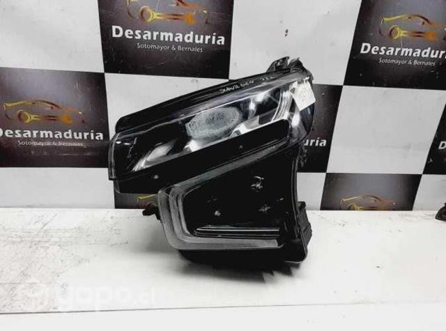 Optico Suburban 2022 a 2024 LH 2.1