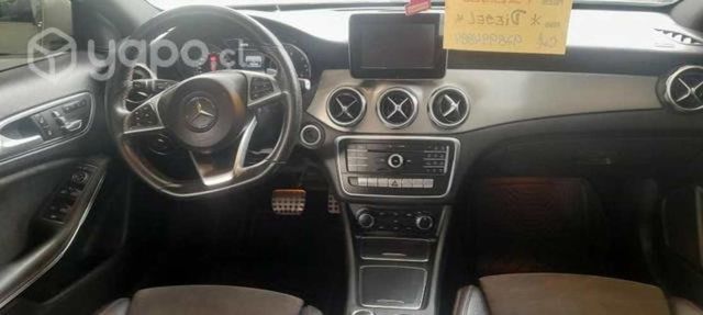 Mercedes Benz GLA 220 d 2017