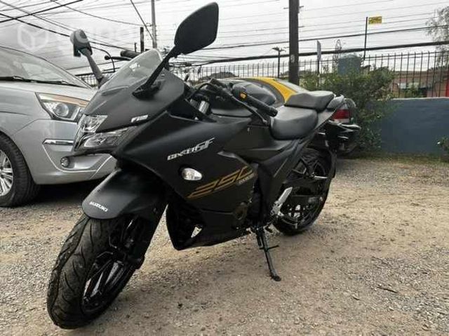 Suzuki gixxer 250 SF 2023