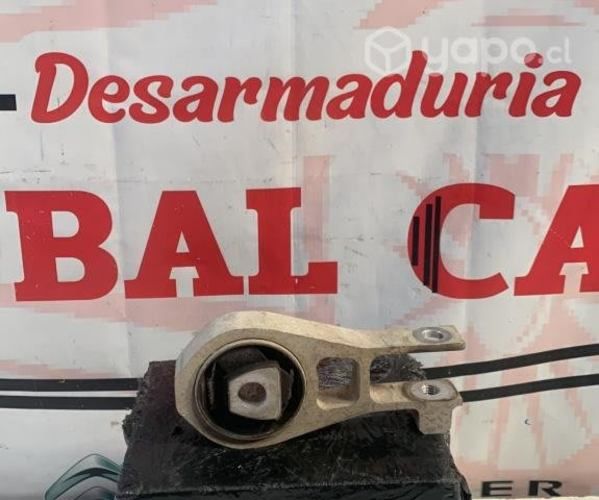 Base de motor RAM 1000 SLT 1.8 AUT 2020