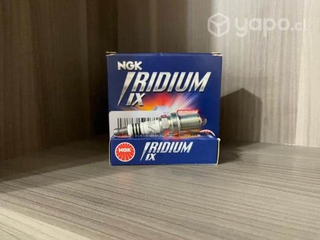 Bujía BKR7EIX Iridium para HONDA K20