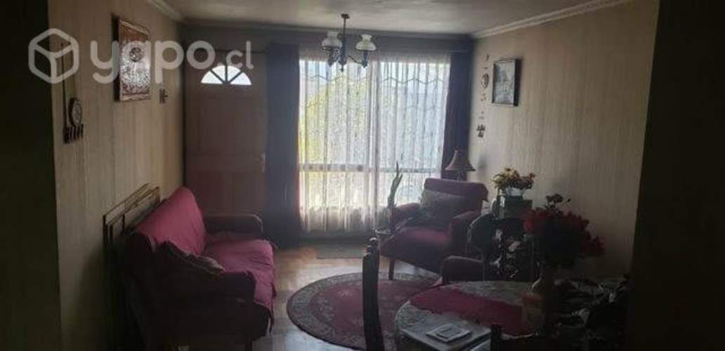 Se vende casa solida