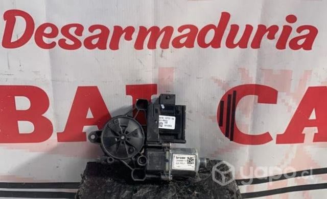 Motor alza vidrio trasero izquierdo RAM 1000 SLT 1