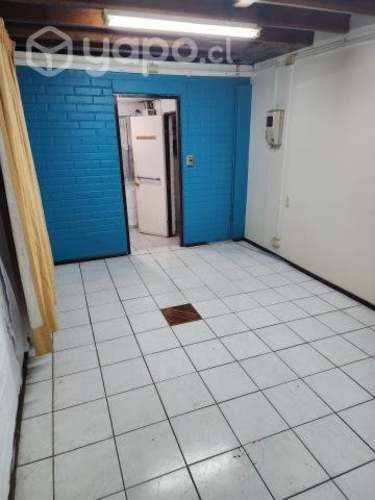 Arriendo departamento interior