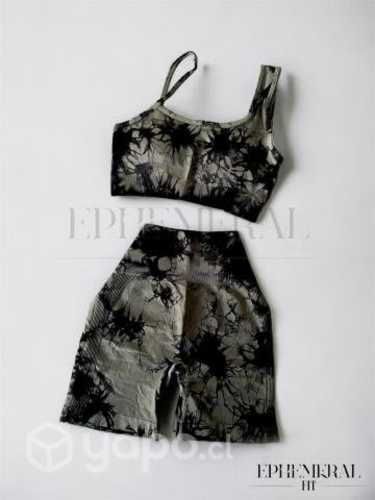 Ropa deportiva push up