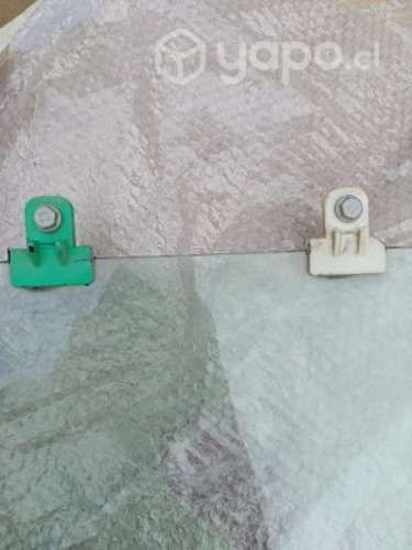 Vidrio Chevrolet sail 2015 - 2023