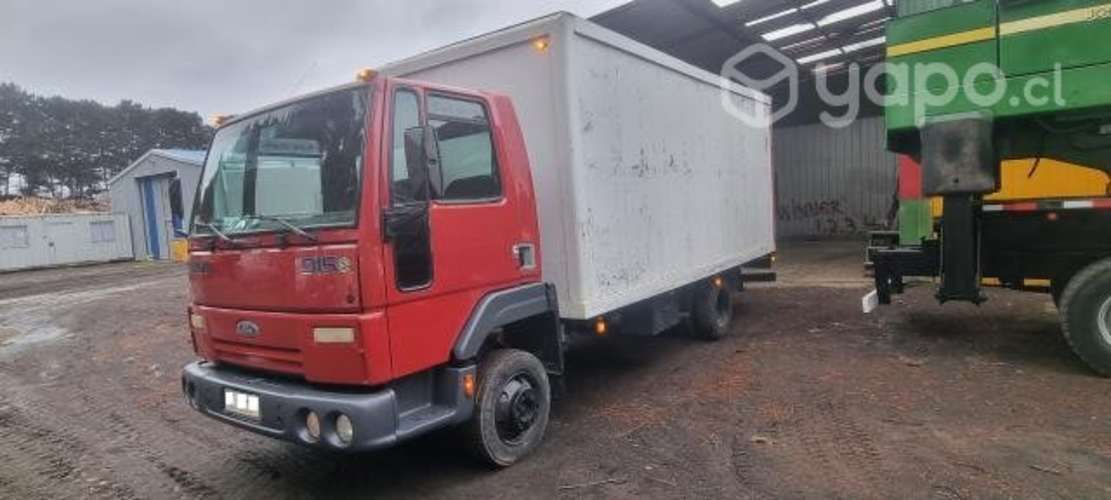 Ford cargo c 915e furgon 2009