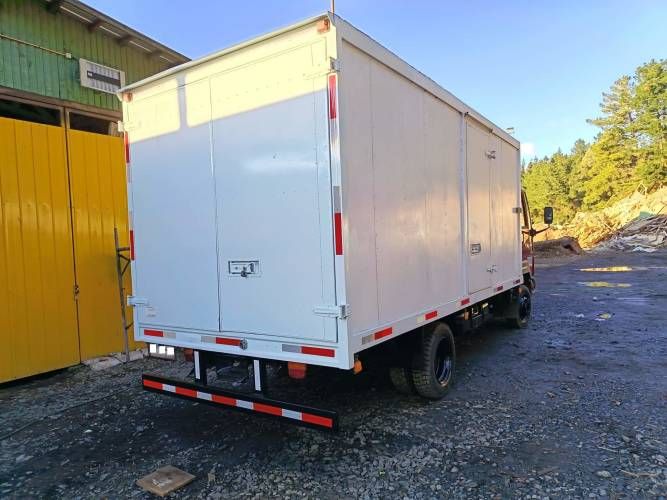 Ford cargo c 915e furgon 2009