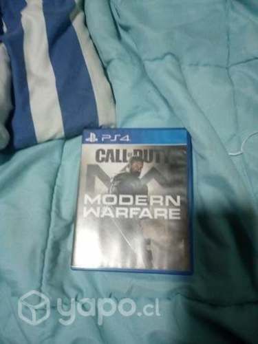 1 juego usado play 4 CaLL of Duty