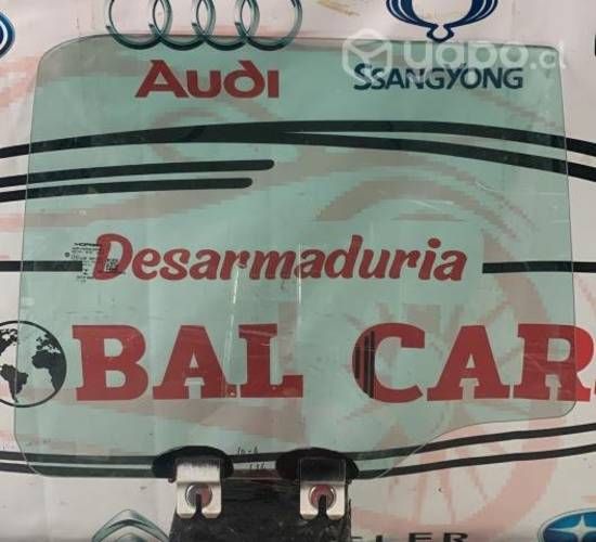 Vidrio trasero derecho RAM 1000 SLT 1.8 AUT 2020