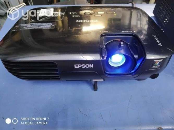 Proyectores y servicio