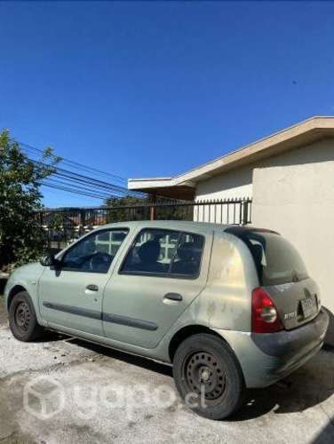 Renault clio 2005