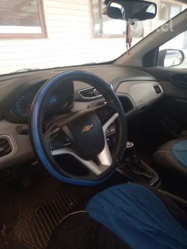 Vendo mi auto chevrolet onix 2018