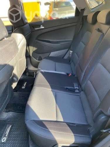 Se vende hyundai tucson 2.0 bencinero 4x2