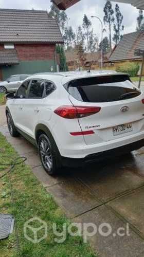 Se vende hyundai tucson 2.0 bencinero 4x2