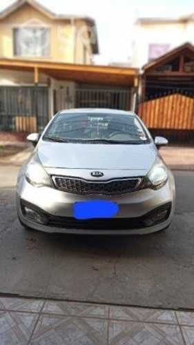 2015 Kia Río Automático