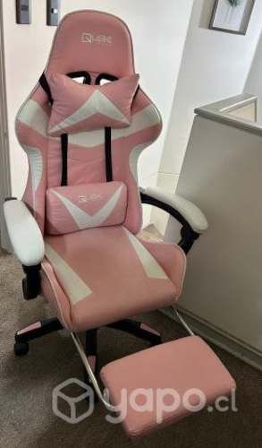Silla gamer rosada